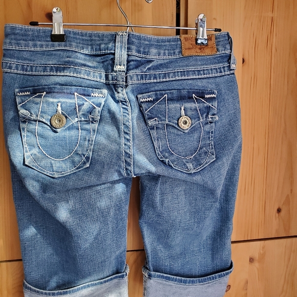 True Religion Womens Knee Length Crop Jeans size 28 - Picture 3 of 5